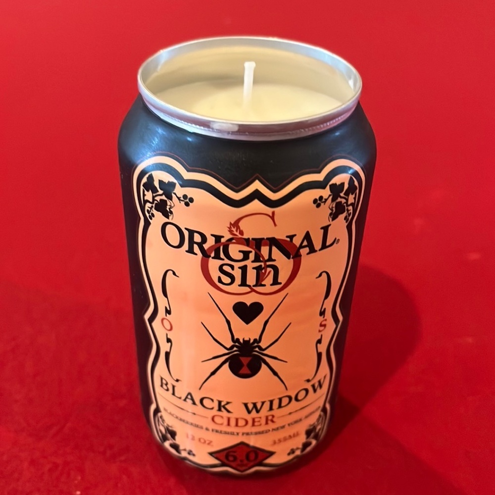 Soy beer can candle